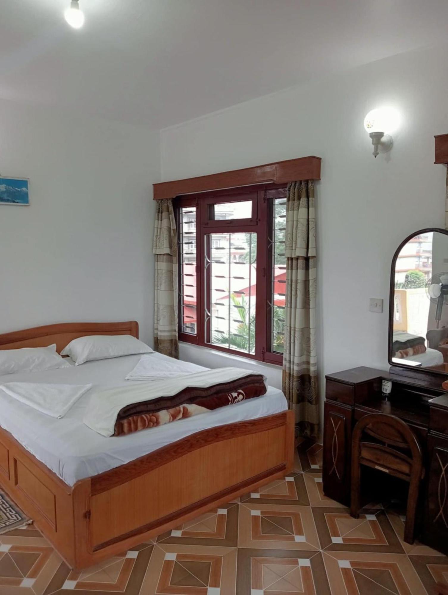 New Summit Guest House بوكْرا المظهر الخارجي الصورة