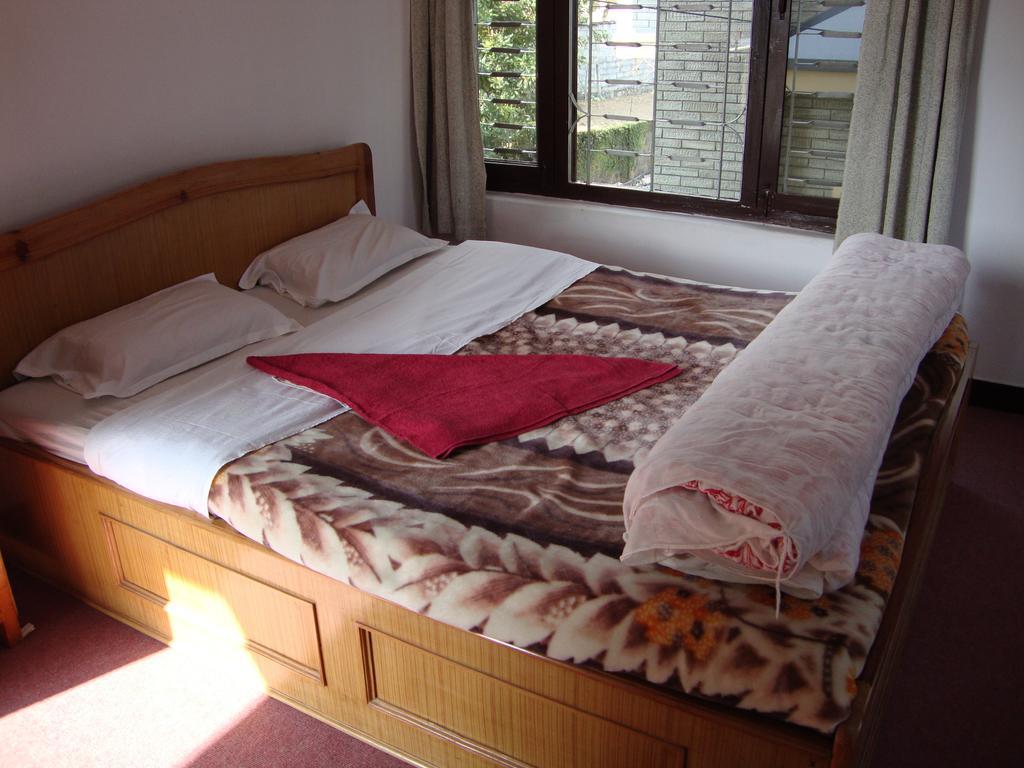 New Summit Guest House بوكْرا الغرفة الصورة